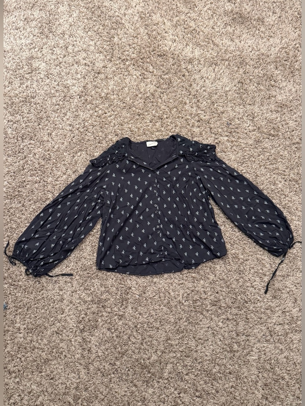 Universal Thread Black Eyelet Embroidered Blouse